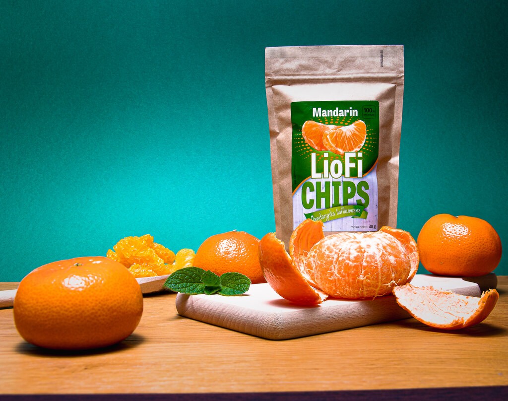 Freeze-dried tangerine