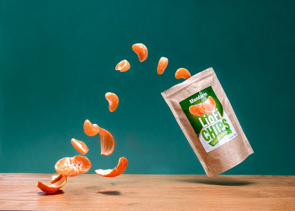 Freeze-dried tangerine