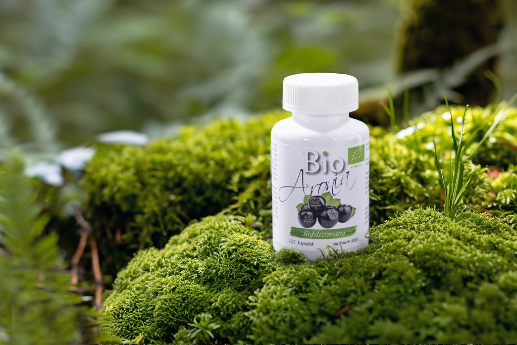Bio freeze-dried Chokeberry in capsules